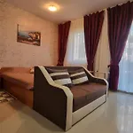Domus Spacious 圣弗拉斯